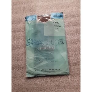Silkies‎ Ultra Control Top Taupe Pantyhose Size Medium